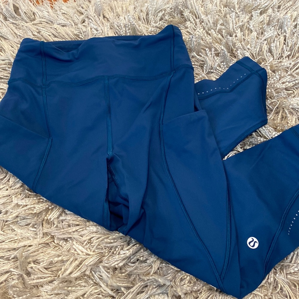 Lululemon crop leggings